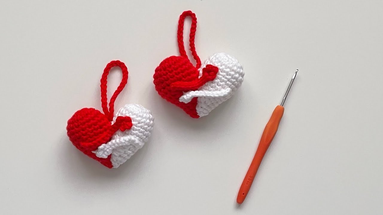 Crochet Hugging Hearts Amigurumi Heart Pattern 1710