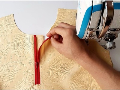 2 clever Sewing Tips and tricks. sewing neck for beginner simple and easy