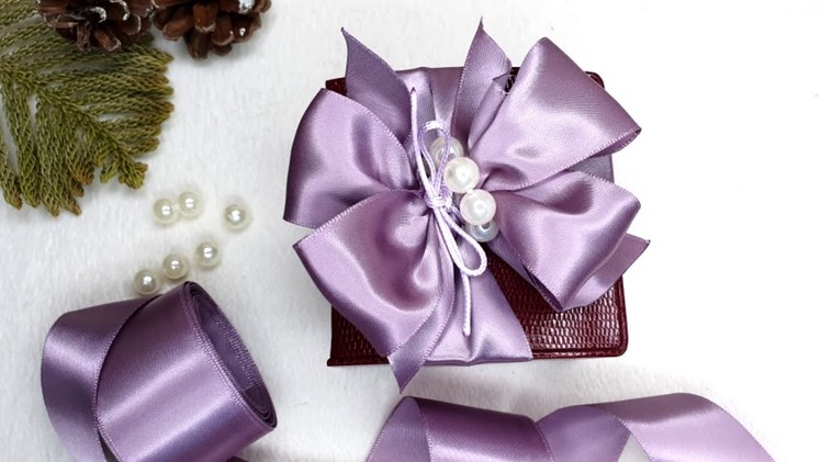 How to tie a beautiful ribbon For Gift Wrapping-Gift Ribbon Ideas. Gift Wrapping