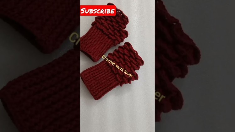 Crochet crocodile stitch gloves|see full tutorial visit https:.youtu.be.beCZ12zN-CE