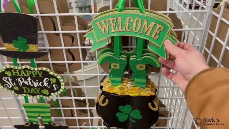 DIY Dollar Store St.Patrick's Day Wreath Tutorial!