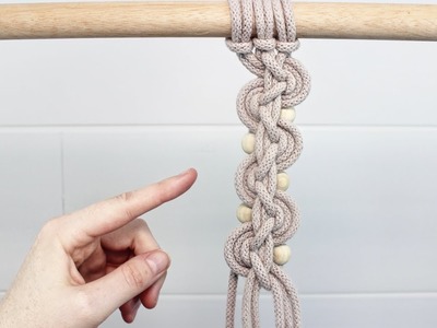 The Wave Knot with Beads (Square Knot Variation) | DIY MACRAME