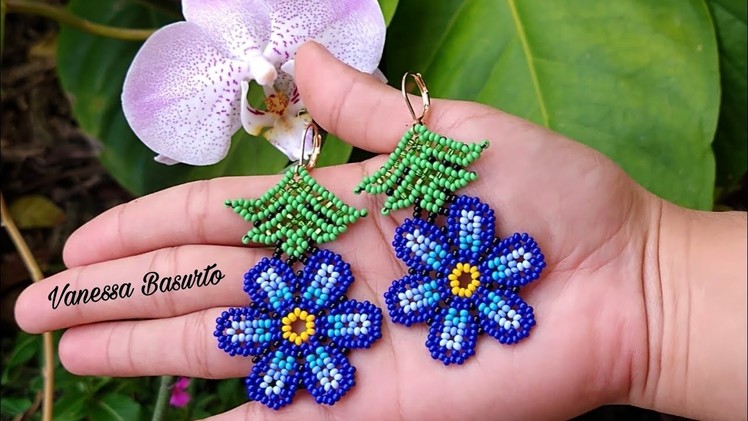 ????ARETES DE FLORES???? AZULES CON CHAQUIRAS (FACIL)| Easy beaded flower earrings DIY