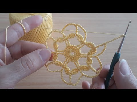 Super Easy Beautiful Flower Crochet Pattern Knitting Online Tutorial for Beginners.tığ işi Dantel