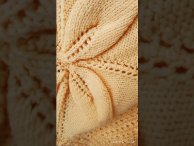 Subscribe ???? knitting hub for beautiful and latest sweater design#knittinghub #shawl#winterstall