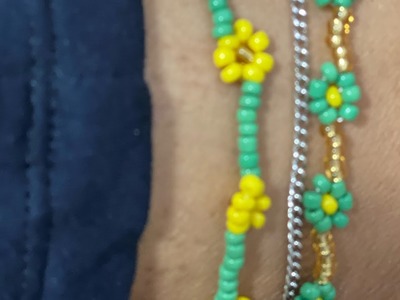 Daisy beaded bracelet #beadsjewelrymaking #daisyflowers #beading