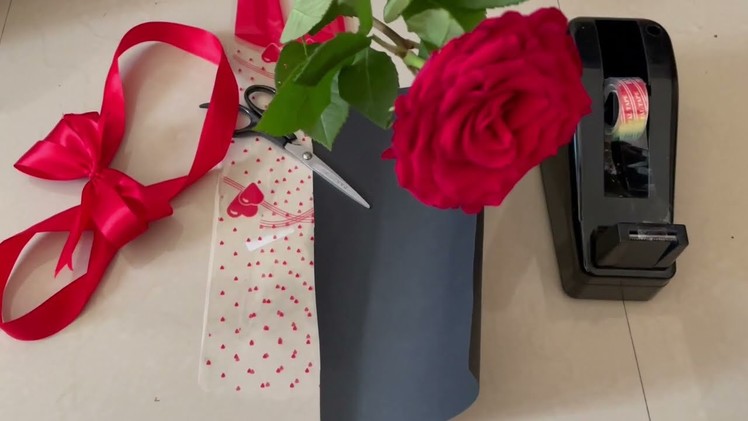 How to make single rose bouquet.DIY Valentine's day gift idea