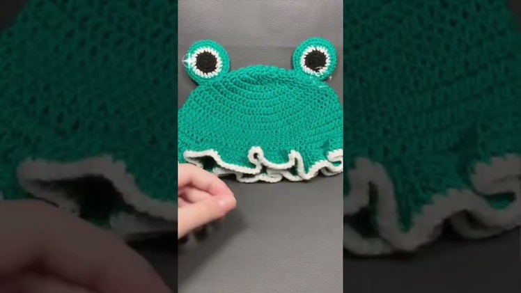 Crochet bucket hat - Person and dog matching hats - Tutorial now available - Crochet It