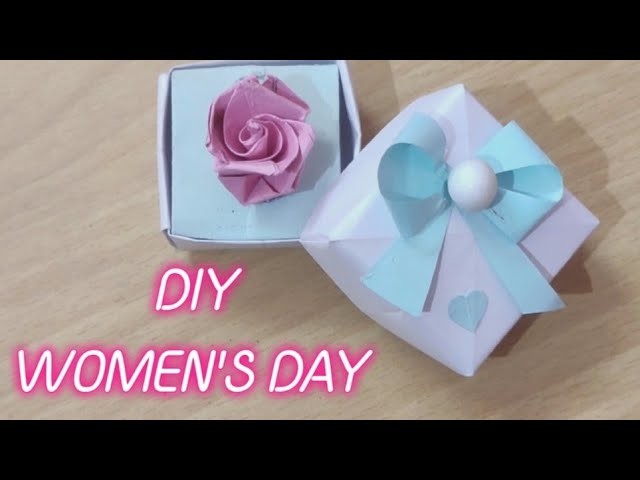 How to make women's day gift with paper|women's day gift ideas|Easy & quick|Crafty Official|#shorts