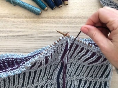 JST Brioche: How To manage your yarns at the end of each round in two colour brioche.