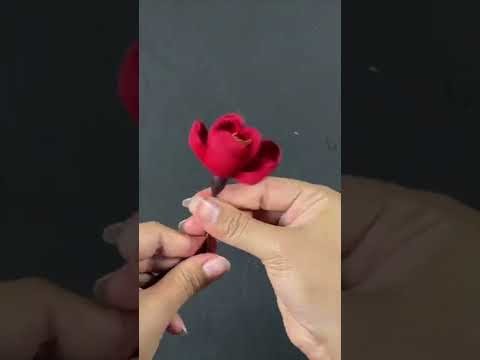 How to make Chinese plum blossom flowers with crepe paper.#shorts #icraftpaper #diy #craft #paper