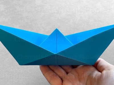 Origami Boot: Einfaches Papierschiff basteln mit Papier - Leichtes Schiff falten