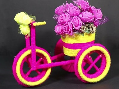 DIY Easy Woolen Bicycle Flower Vase with Bangles | DIY Woolen Showpiece Making for Home Decor Ideas