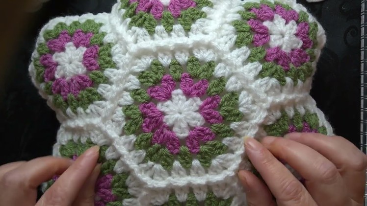 How to crochet hexagon cushion with 'thank you'