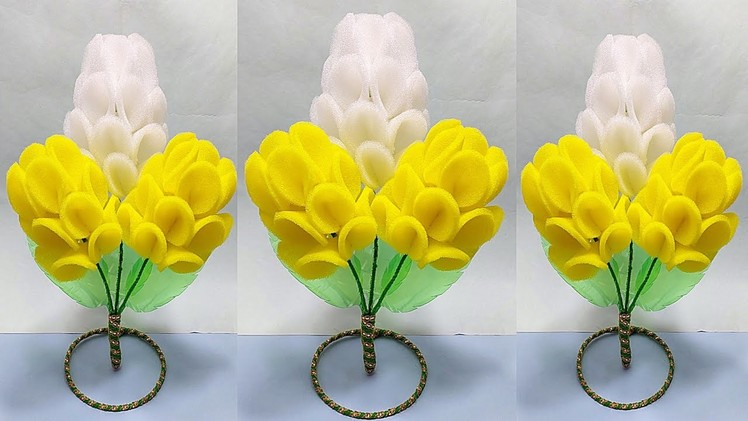 Plastic bottle vase Craft idea. Diy new Design bottle flower vase. Foam se Guldasta banane ki vidhi