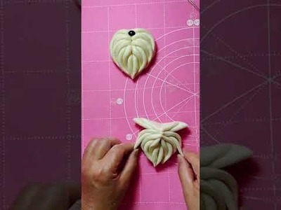 How to turn paper into flowes018