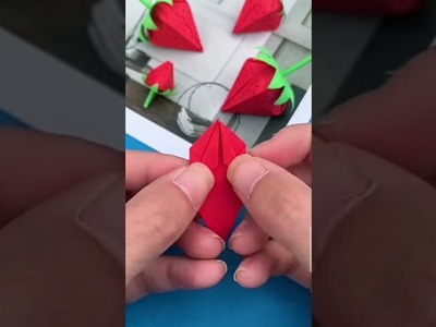 #shorts making paper strawberries #youtube #craft #subscribe #satisfying