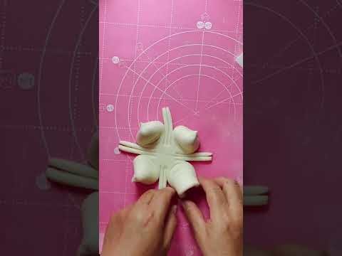How to turn paper into flowes037