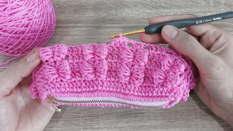 D.I.Y. Tutorial????How to Crochet Purse Bag With Zipper????????Bow Stitch????????????Step by Step