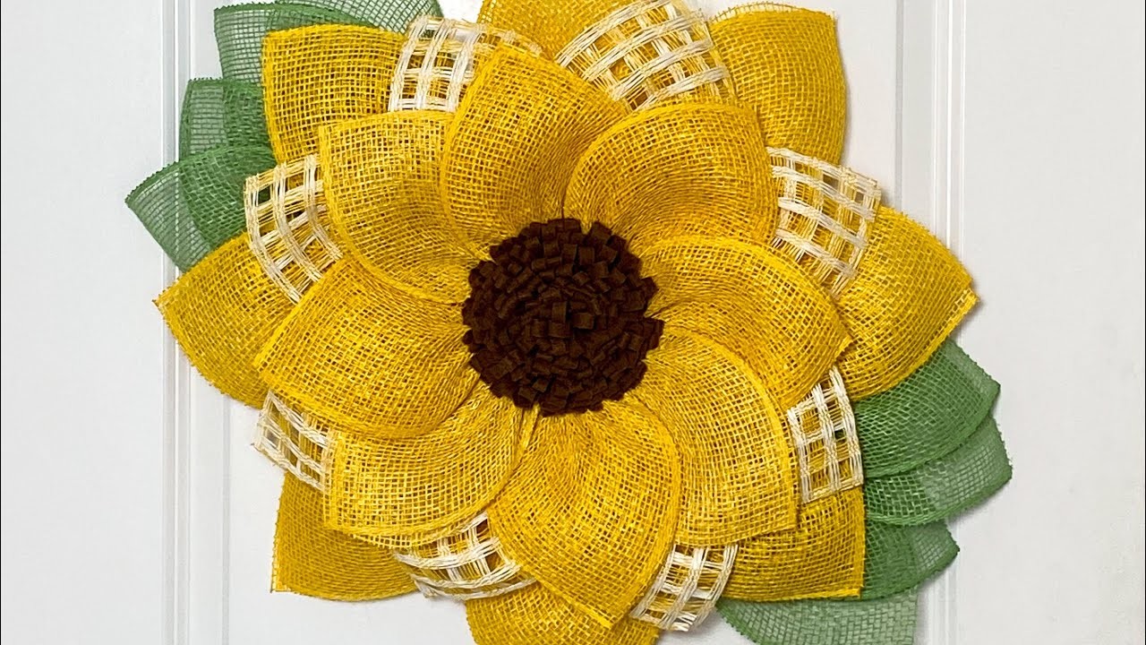 Sunflower wreath tutorial - DIY wreath kit from Carrie's Wreath Creations