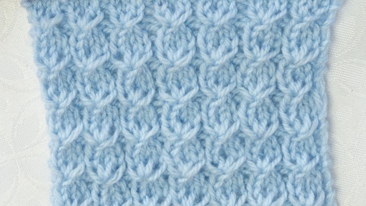Le point d'étoile allongé - La Grenouille tricote