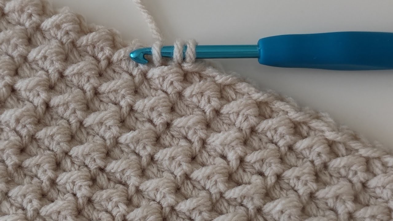 Free & easy temperature baby blanket crochet pattern for beginners - How to crochet a blanket