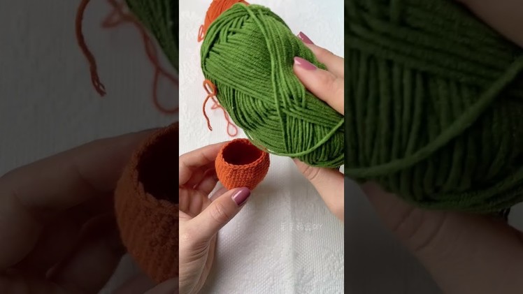 Crochet a cute orange headphone bag quickly | Creative Hand Crochet
