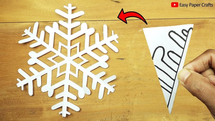 How to Make Snowflakes Out of Paper | Paper Snowflake Craft For Christmas Decoration