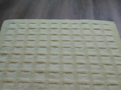 Sunny Baby Blanket- Free knitting pattern by Lucy Sinkler. Link to free pattern in description box.