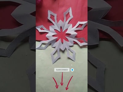 How to cut a simple paper snowflake ❄️❄️❄️❄️ #shorts #shortsfeed #christmas
