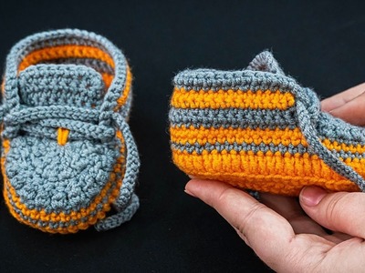 Baby crochet slippers “in the shape of trainers” - crochet booties!