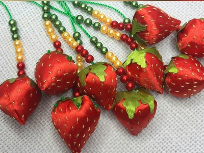 Strawberries from satin ribbon. #strawberries #kanzashi #handmadestrawberries