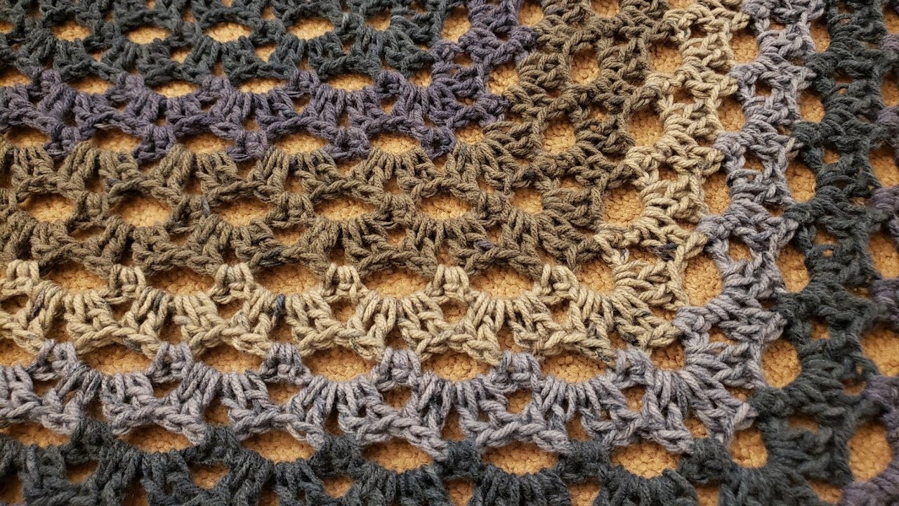 The Peephole Stitch Shawl - Crochet Tutorial!