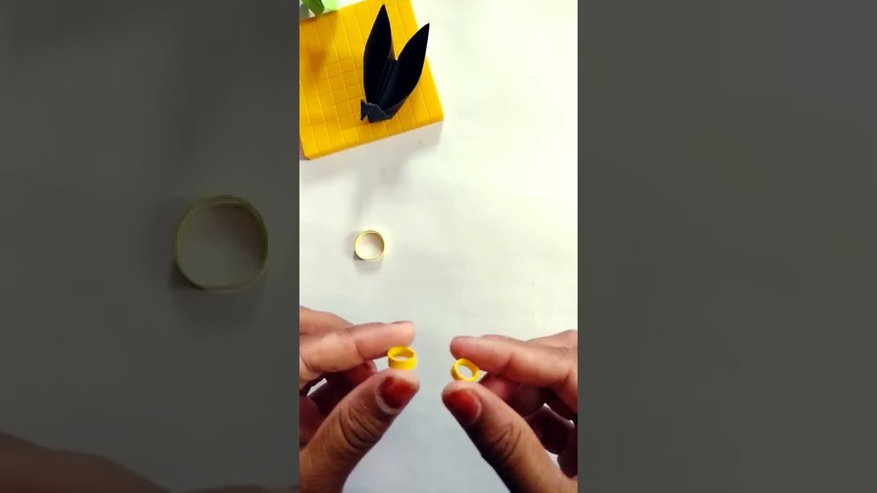 How to make quilling strip Ring idea ????#creatingforindia #quilling  #trending ????