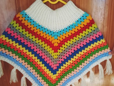 Easy and beautiful crochet poncho (subtitles available)