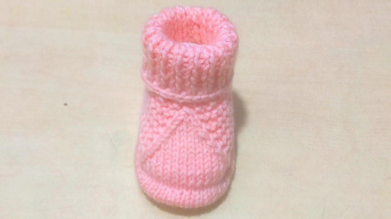 Knitting very stylish and easy baby booties socks for 1 Year old