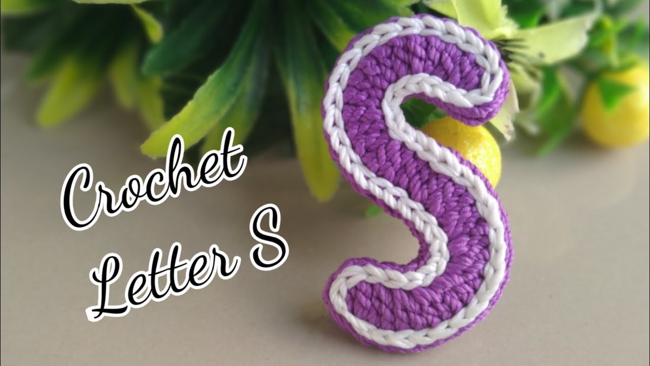 How to crochet the letter S || Keychain Crochet