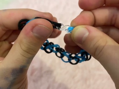 How To Make A Bracelet On A Rainbow Loom Tutorial