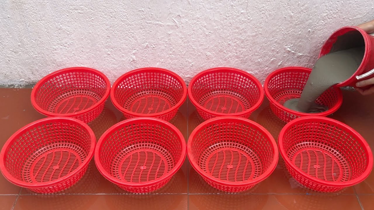 Amazing Idea With Plastic Baskets And Cement. Making Coffee Table At Home. Plastic Basket  Table.