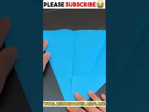 How To Make A Paper Airplane✈️✈️✈️#shorts #papercraft #viral #youtubeshorts (1)