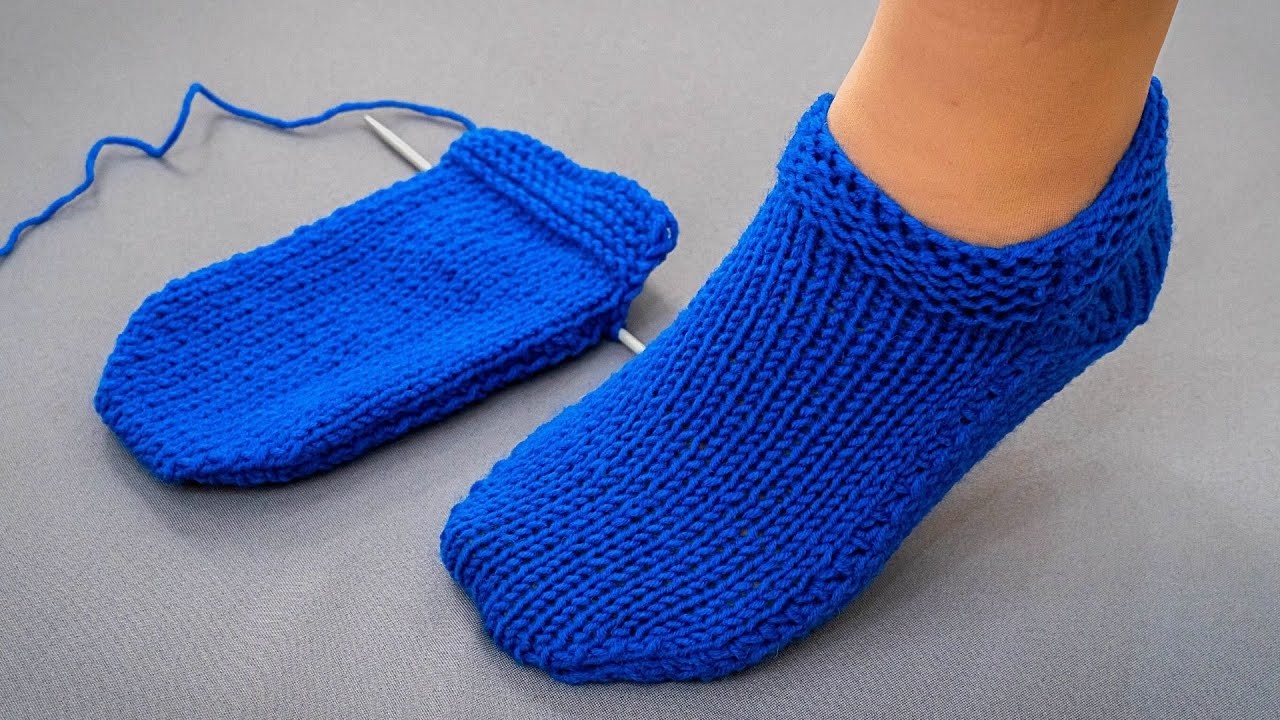 Slippers knitted on 2 knitting needles without a seam - for beginners!