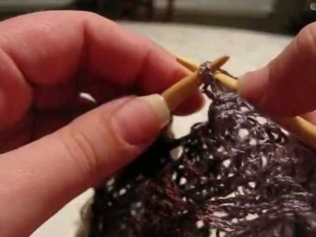 Casting off a sashay yarn scarf
