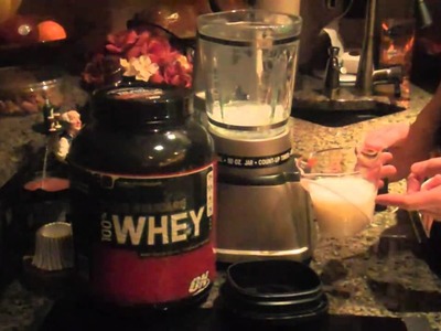 How to Make a Basic Whey Protein Shake