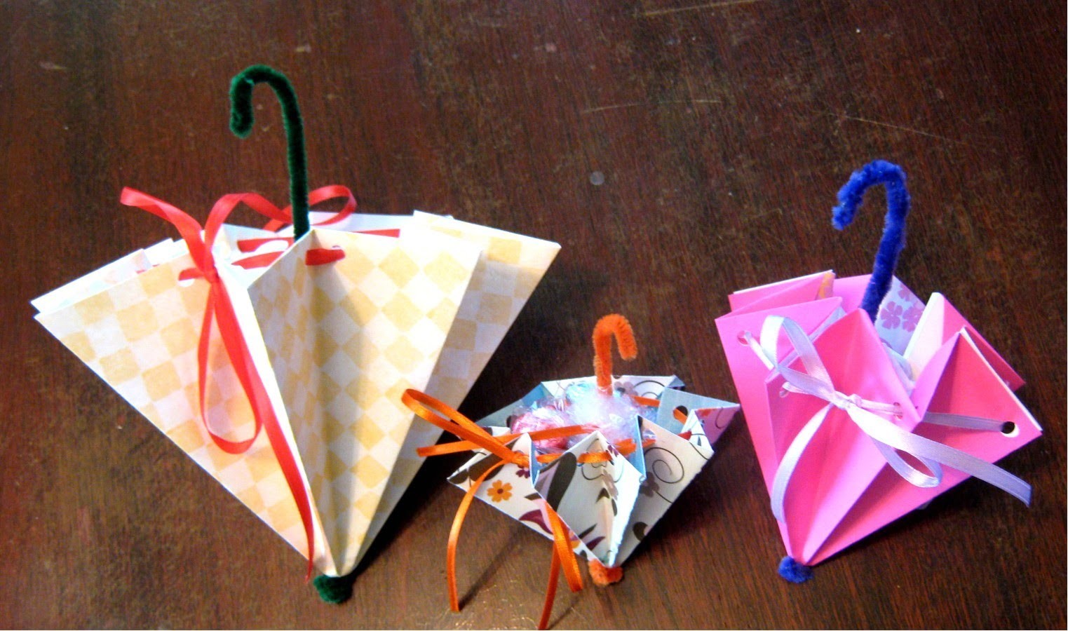 How to fold an umbrella for a wedding or baby shower or Mother's Day card