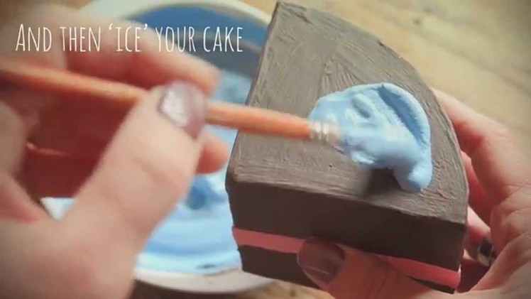 Make your own pretend cake