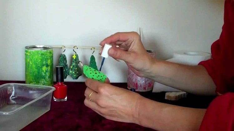 How To Make Christmas Tree Decorations Cheap And Easy