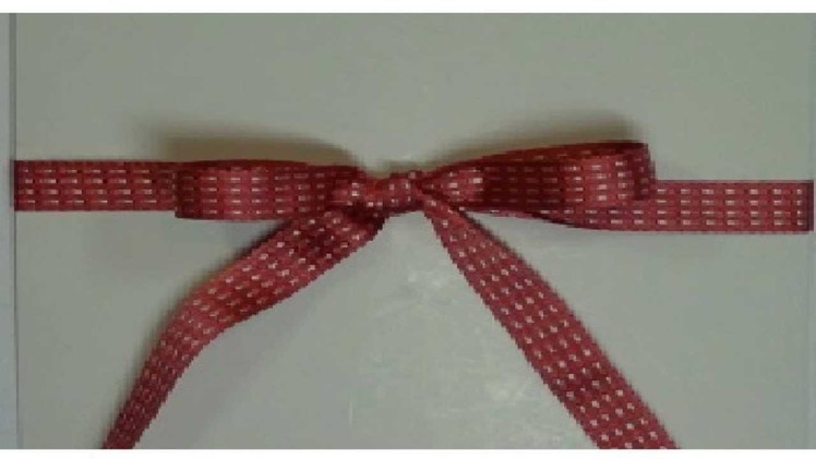 How to tie a bow and knot
