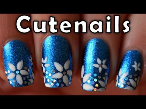 Short nails tutorial : cute flowers nail art design