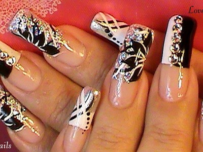 Black & White FreeStyle Nail Art Design