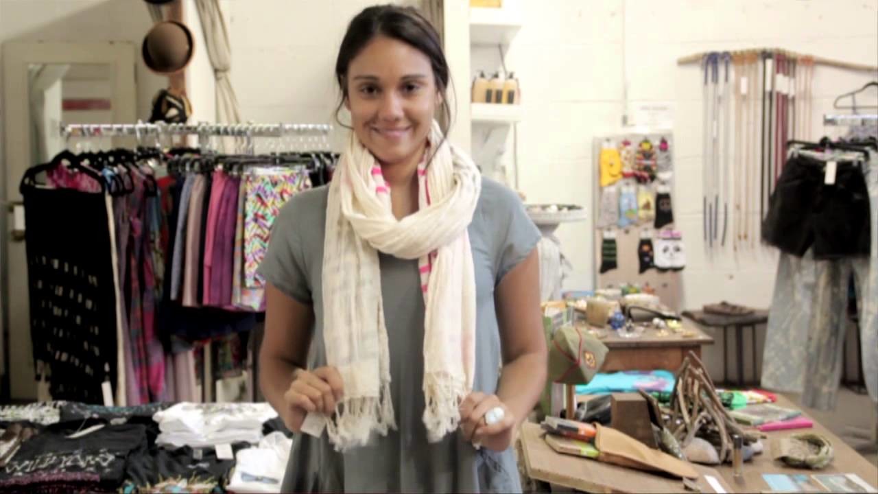 How to Fold Scarves Like a Hipster : Denim & Scarves, Oh My!